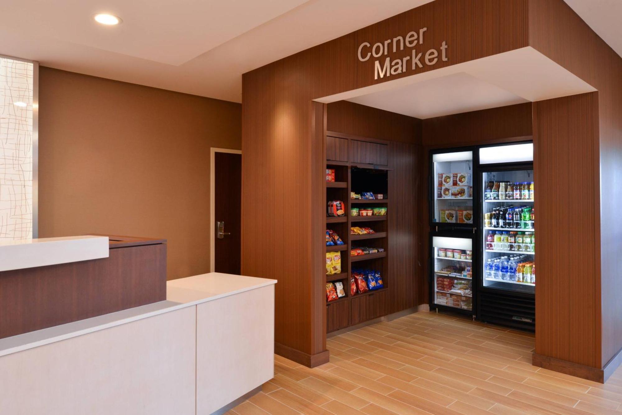Fairfield Inn & Suites By Marriott מרטינסבורג מראה חיצוני תמונה