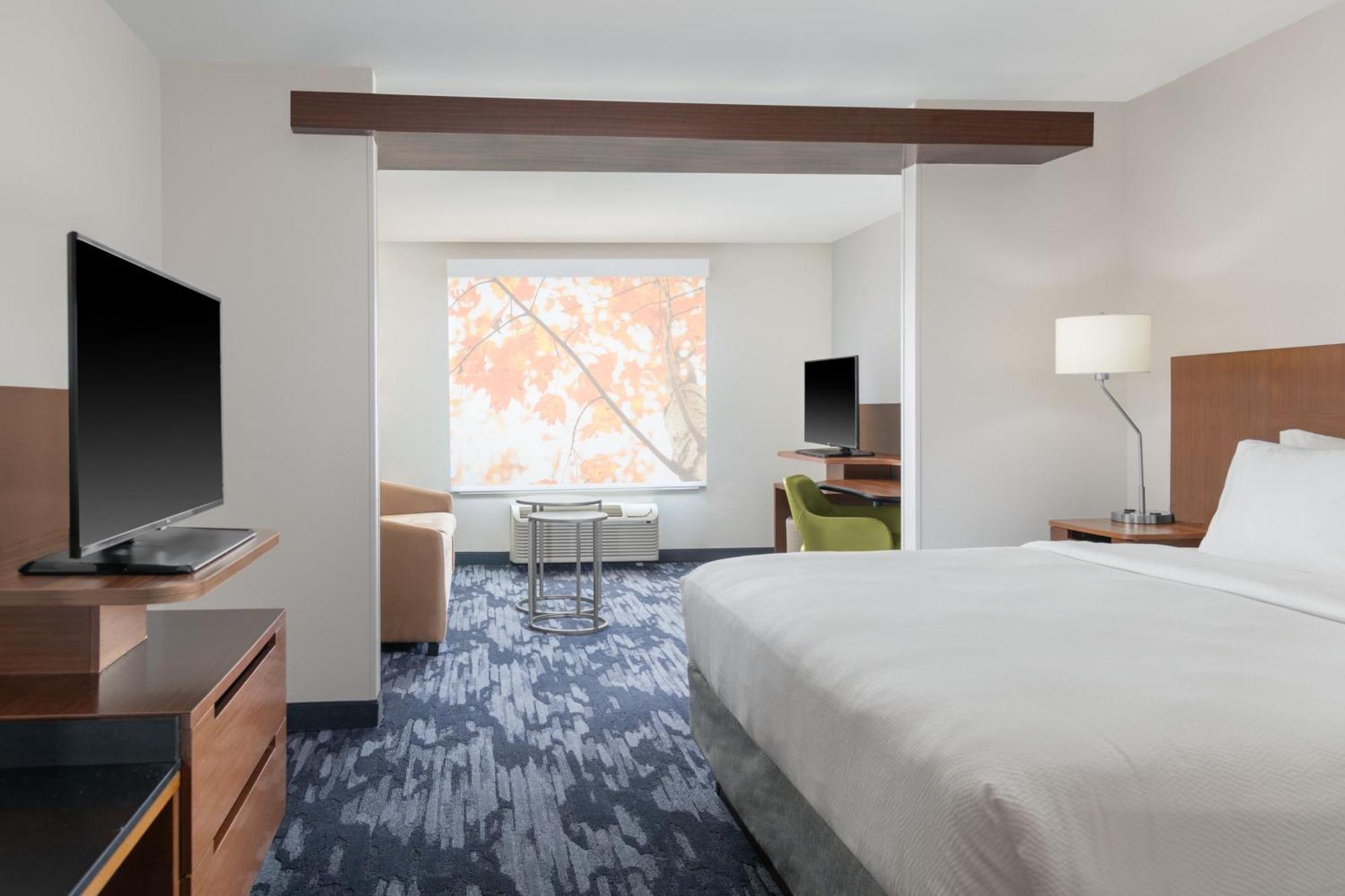 Fairfield Inn & Suites By Marriott מרטינסבורג מראה חיצוני תמונה