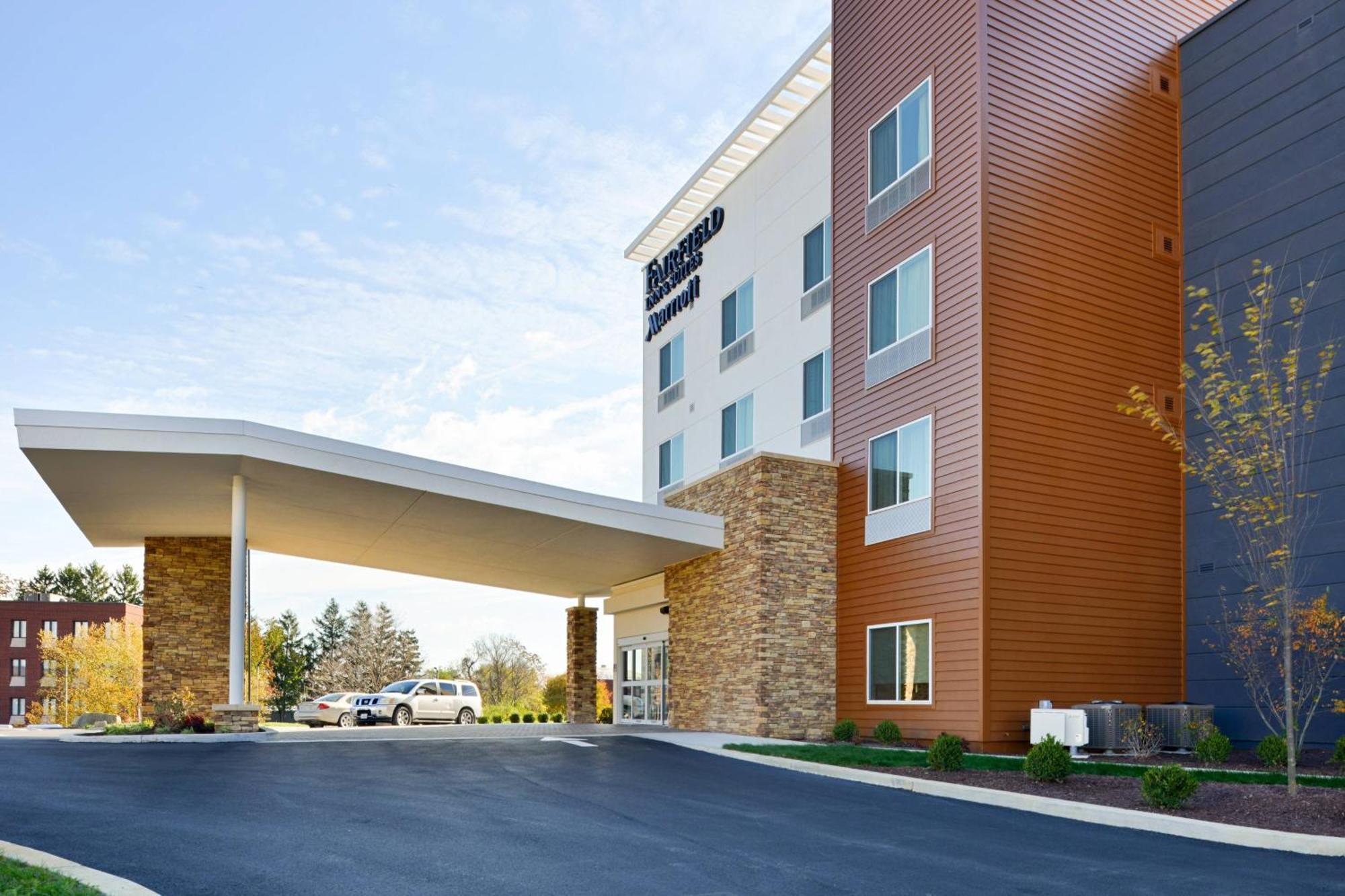 Fairfield Inn & Suites By Marriott מרטינסבורג מראה חיצוני תמונה