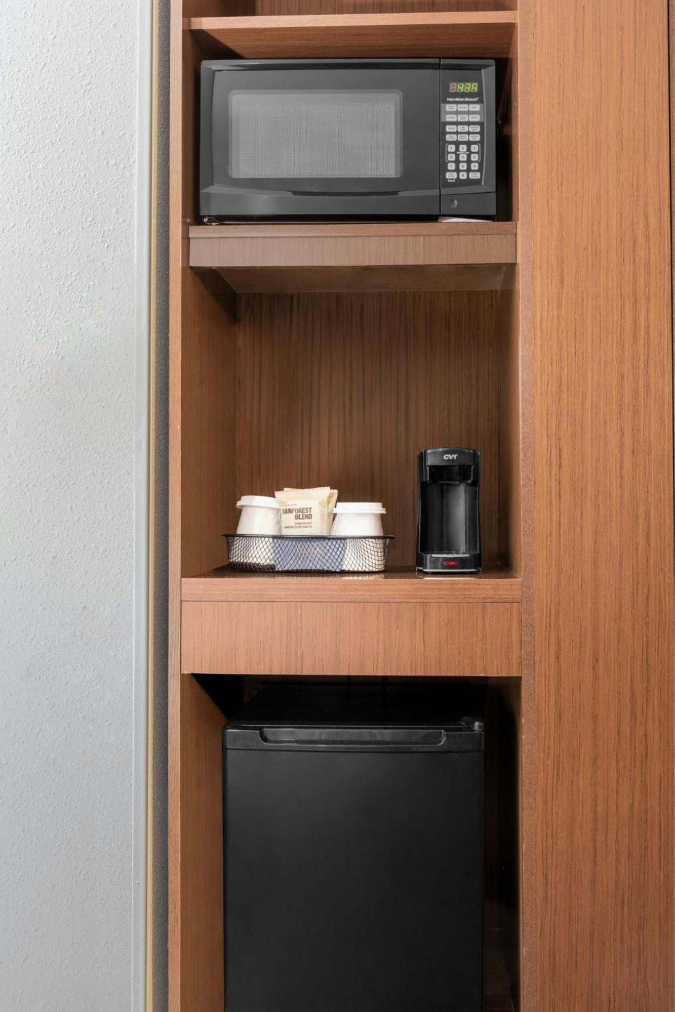 Fairfield Inn & Suites By Marriott מרטינסבורג מראה חיצוני תמונה